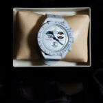 Omega x Swatch Speedmaster MoonSwatch – Mission to the Moonphase (Snoopy Edition) – White