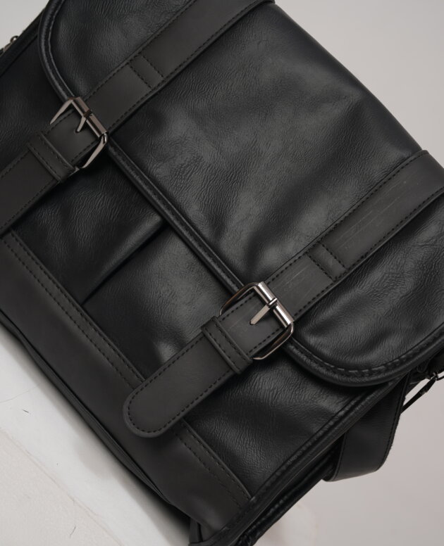 Kaya Square Shoulder Bag