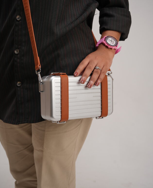 Kaya Trunk Crossbody Bag